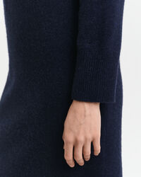 Herringbone Detail Rollkragenkleid