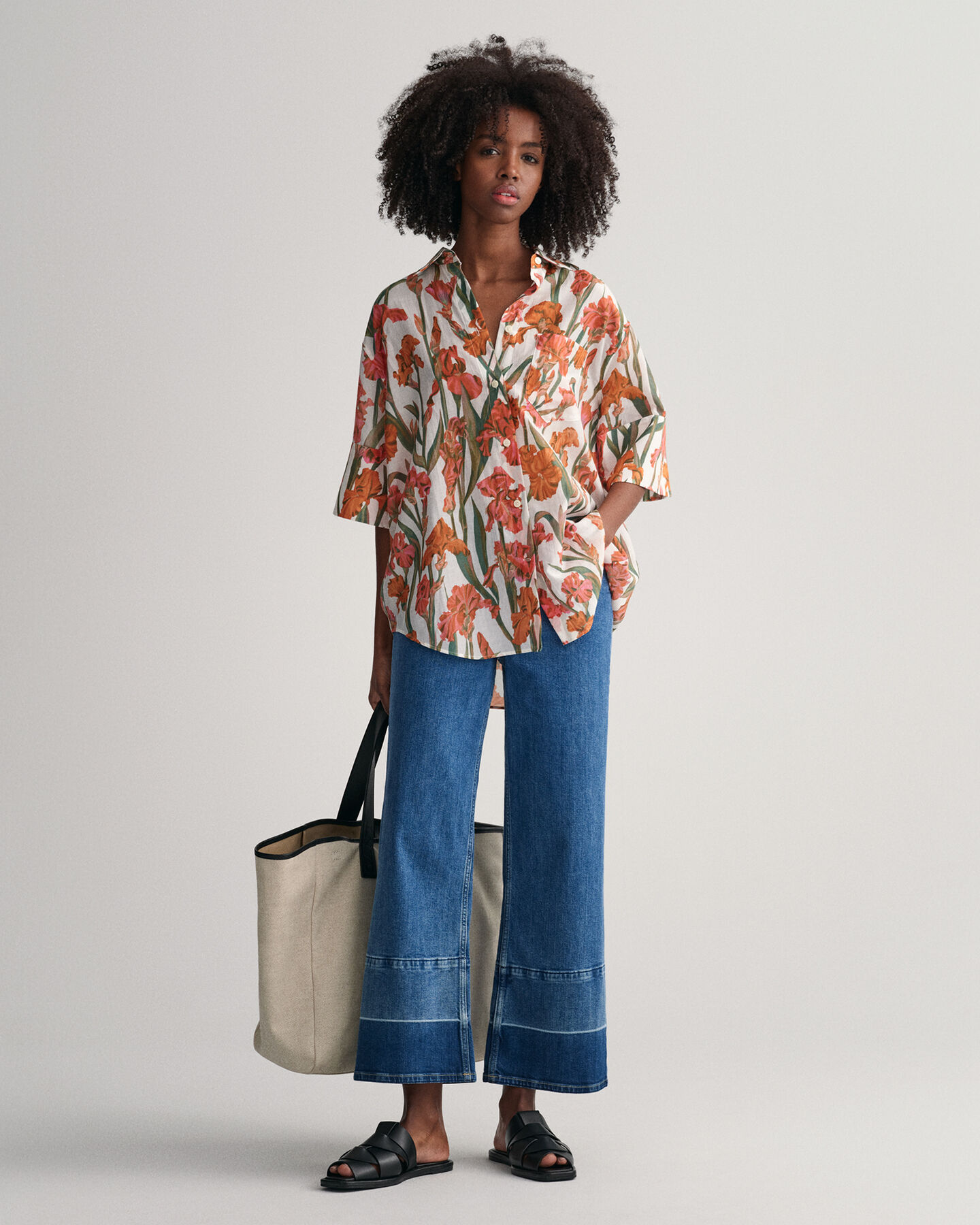 Iris Baumwoll Seiden Kurzarmbluse mit Print