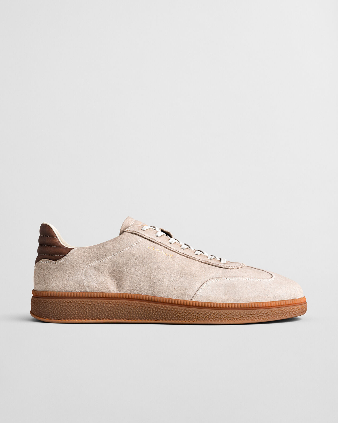 Cuzmo Sneaker aus Veloursleder