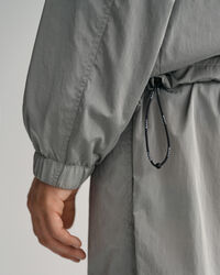 Kapuzenjacke mit 4 Taschen