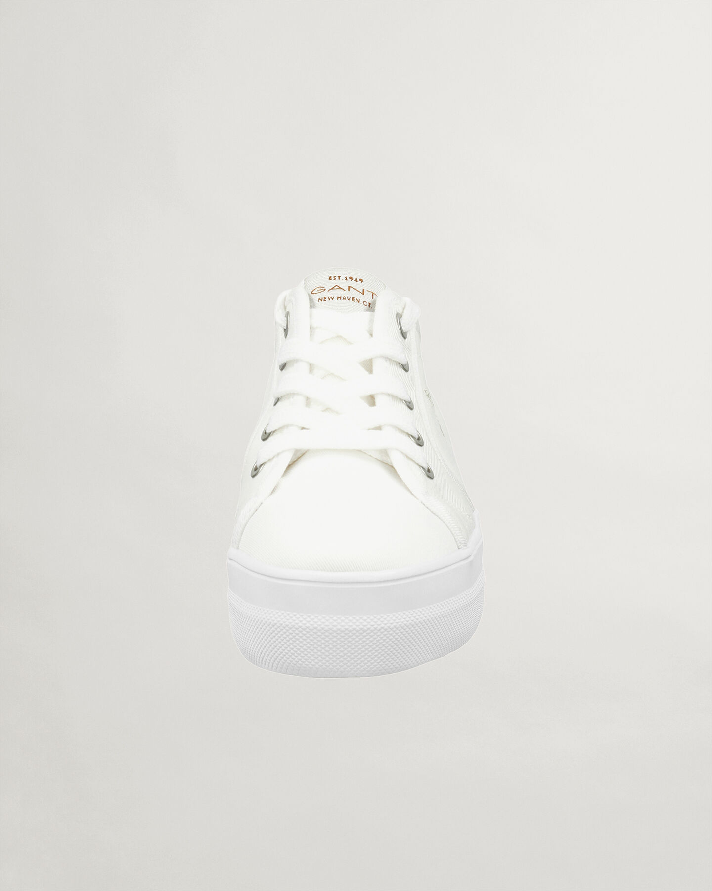 Leisha Sneaker