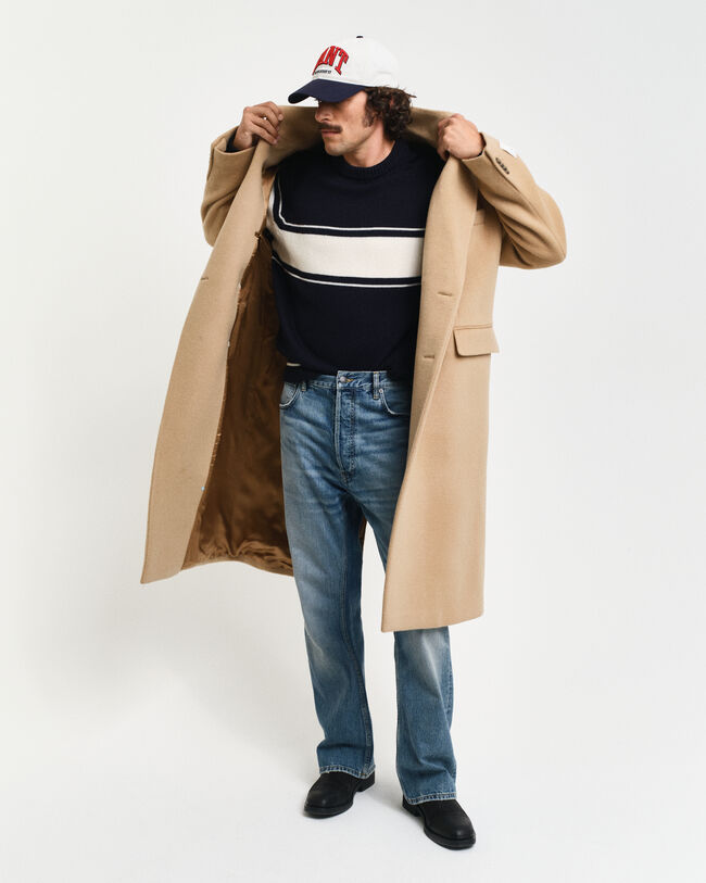 Zweireihiger Wollmantel