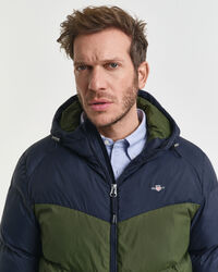 Color Blocked Active Cloud Jacke