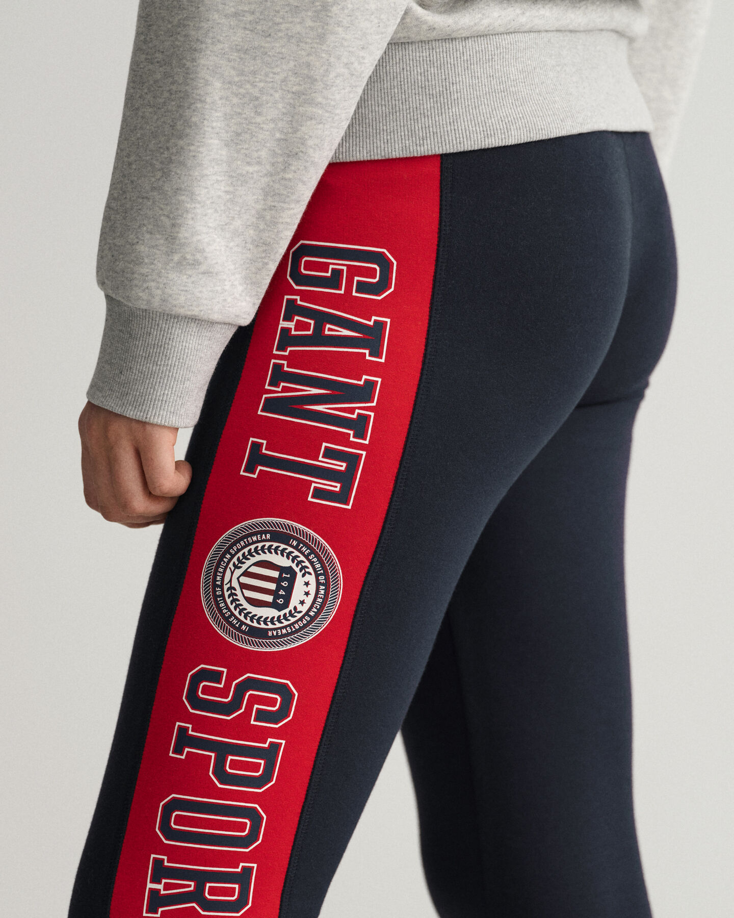 Teen Girls Crest Shield Leggings