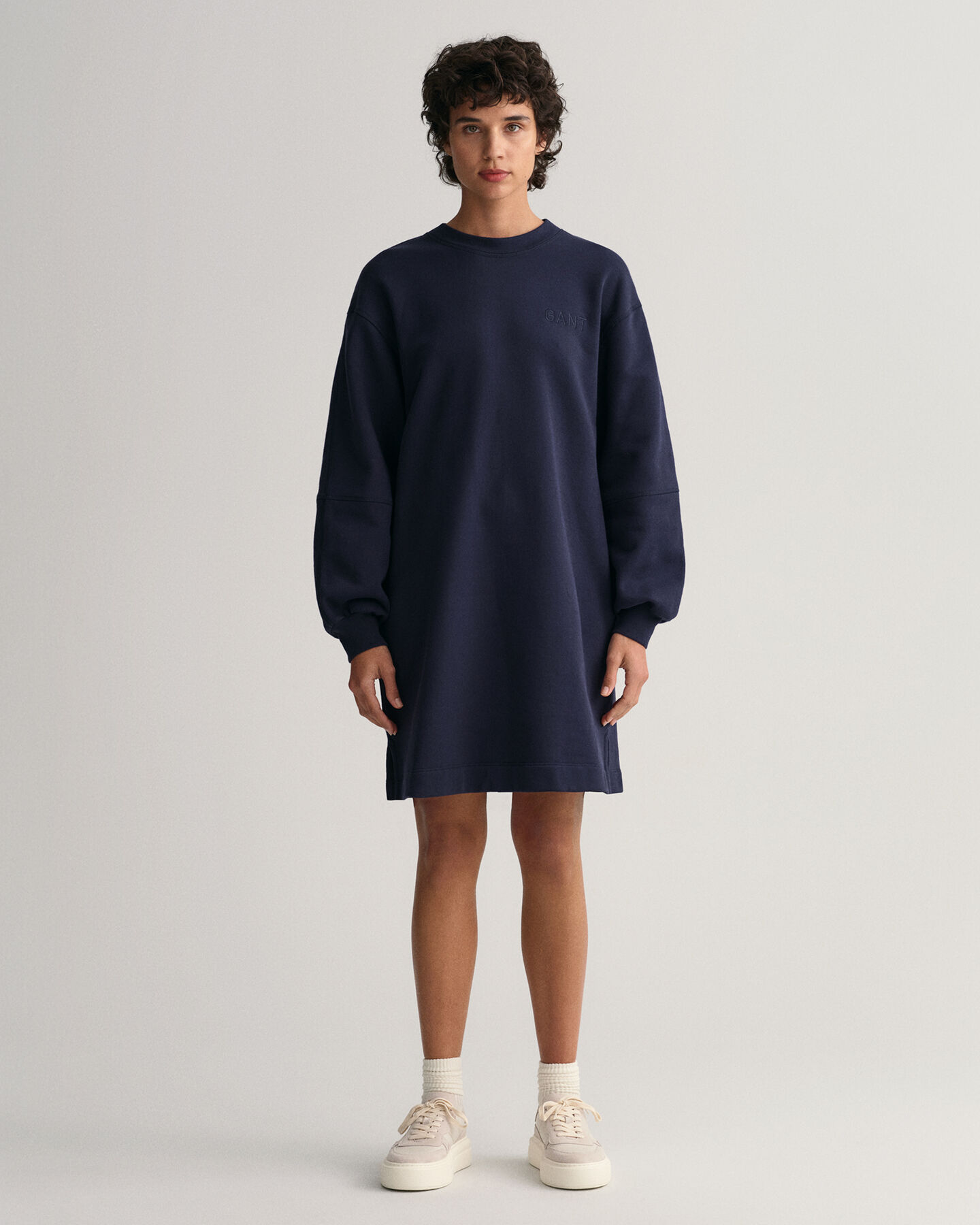 Logo Volume Langarmkleid