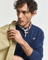 Klassischer Rundhalspullover aus Baumwolle