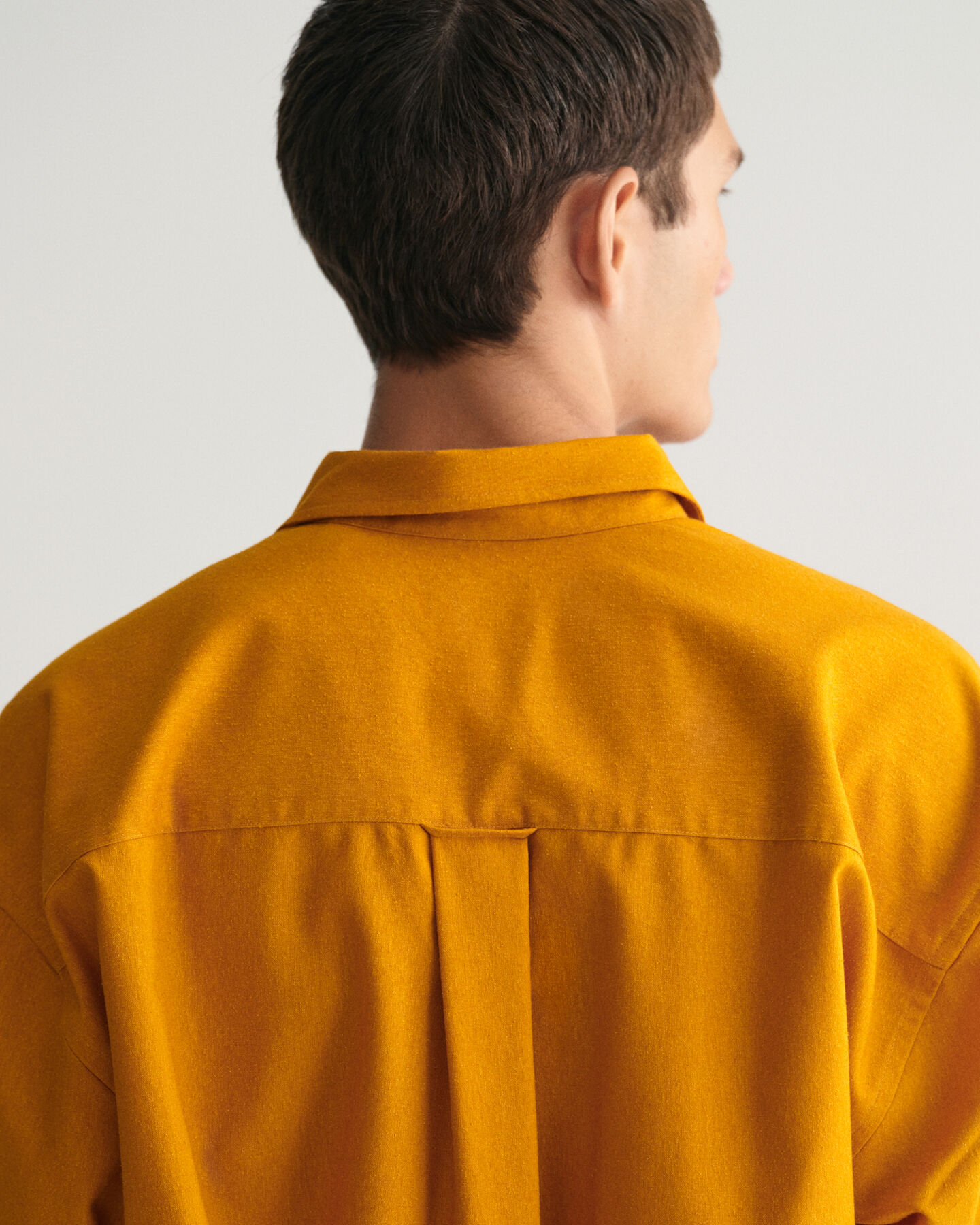 Oversized Hemd aus Seiden-Woll-Noppengarn