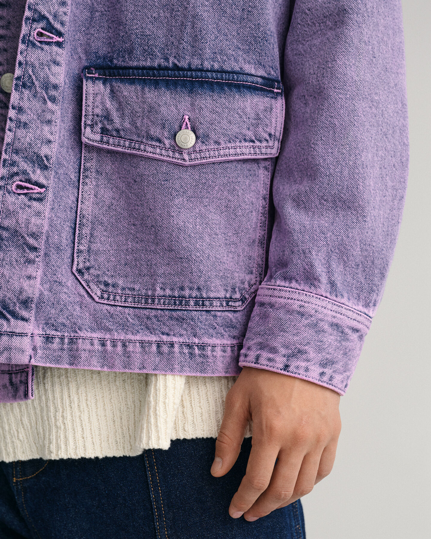 St&uuml;ckgef&auml;rbte Denim Hemdjacke