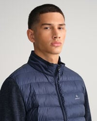 Leicht wattierte Mixed Media Jacke