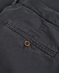 Slim Fit Dobby Chinohose mit Struktur