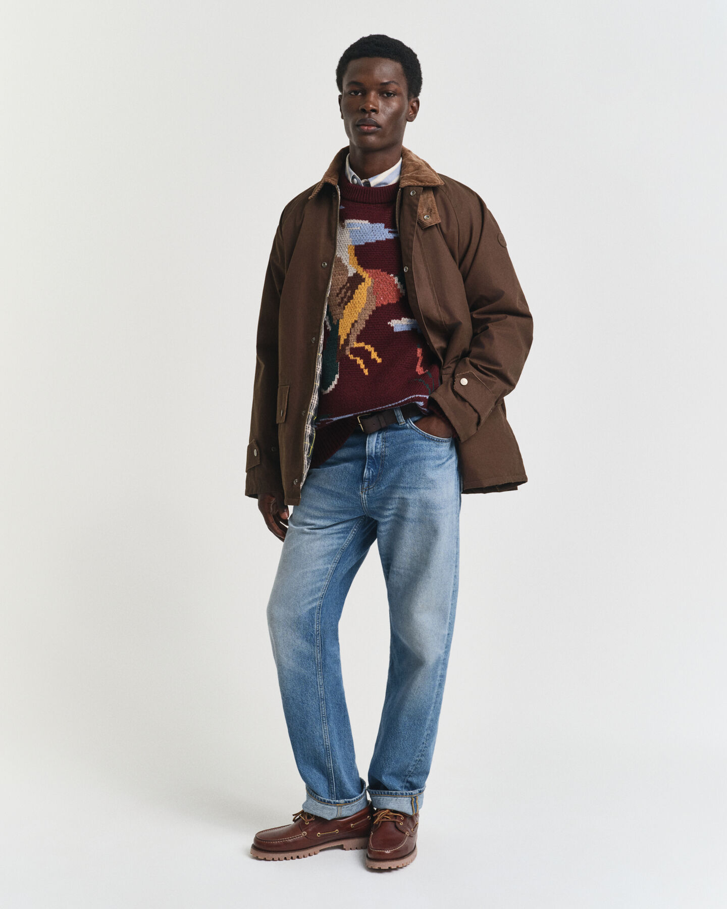 Rundhalspullover mit Vogelgrafik