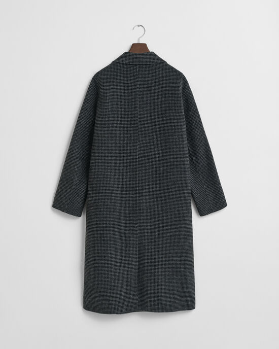 Handgenähter Mantel mit Karomuster