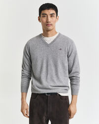 Superfine Lambswool V-Neck Pullover