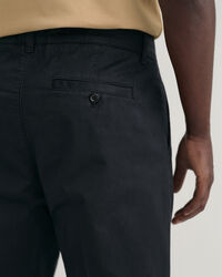 Tapered Bundfaltenhose