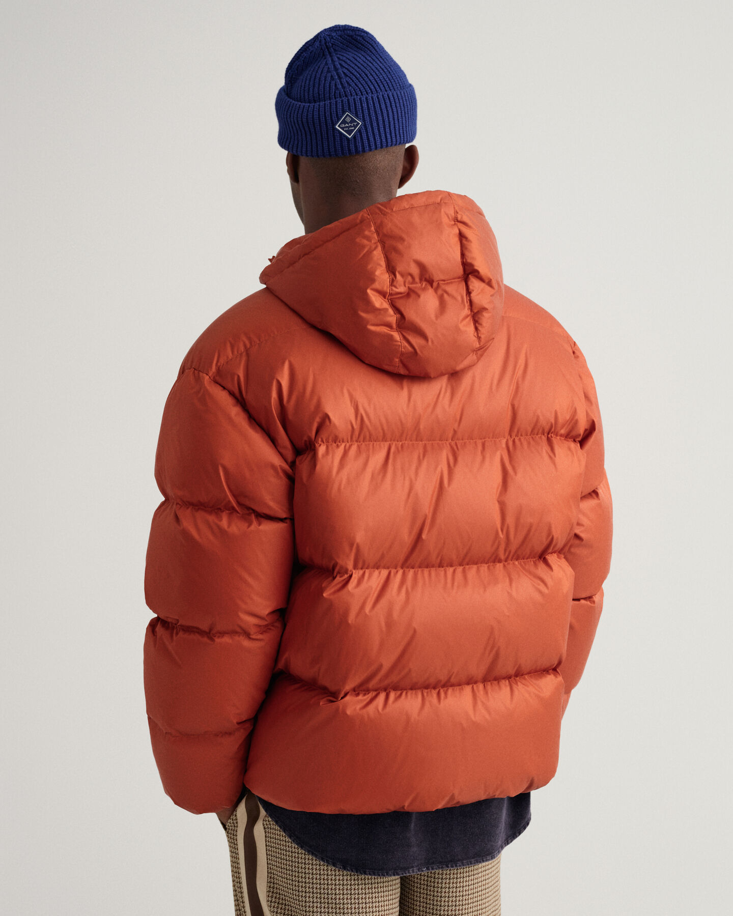 Glänzende Puffer Jacke