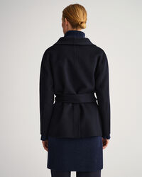 Handgenähter Blazer mit Gürtel