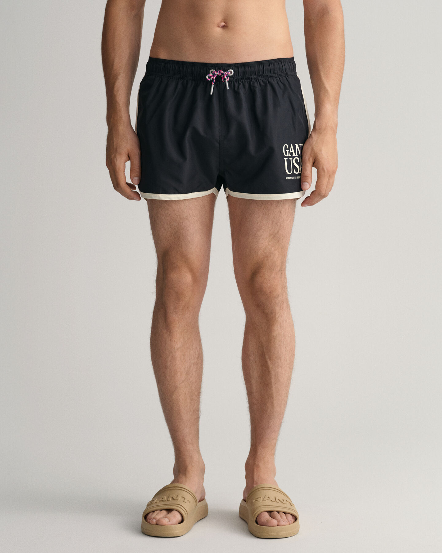 Kurze GANT USA Badeshorts