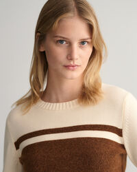 Rundhalspullover mit Blockstreifen