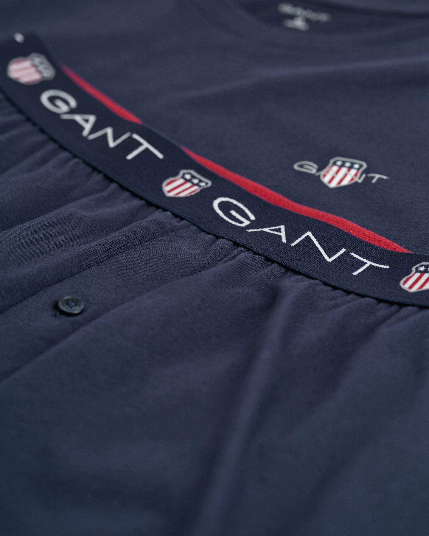 Pyjama mit T-Shirt und Shorts