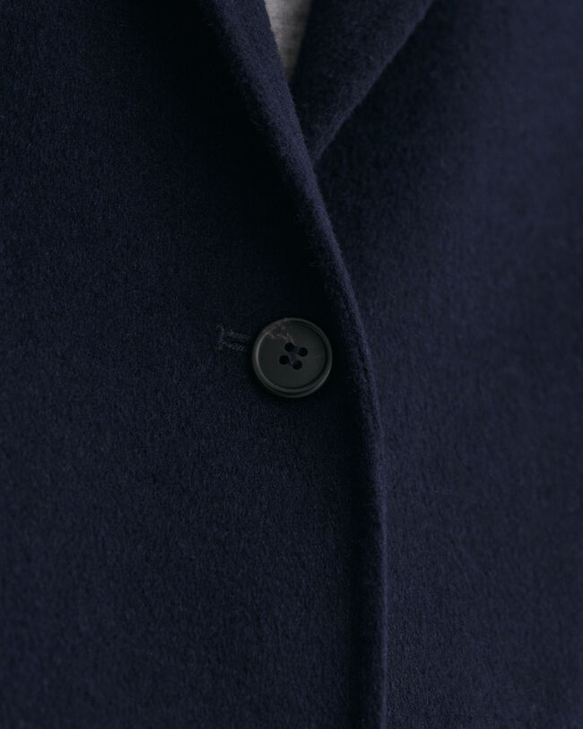 Handgenähter Blazer in gerader Form