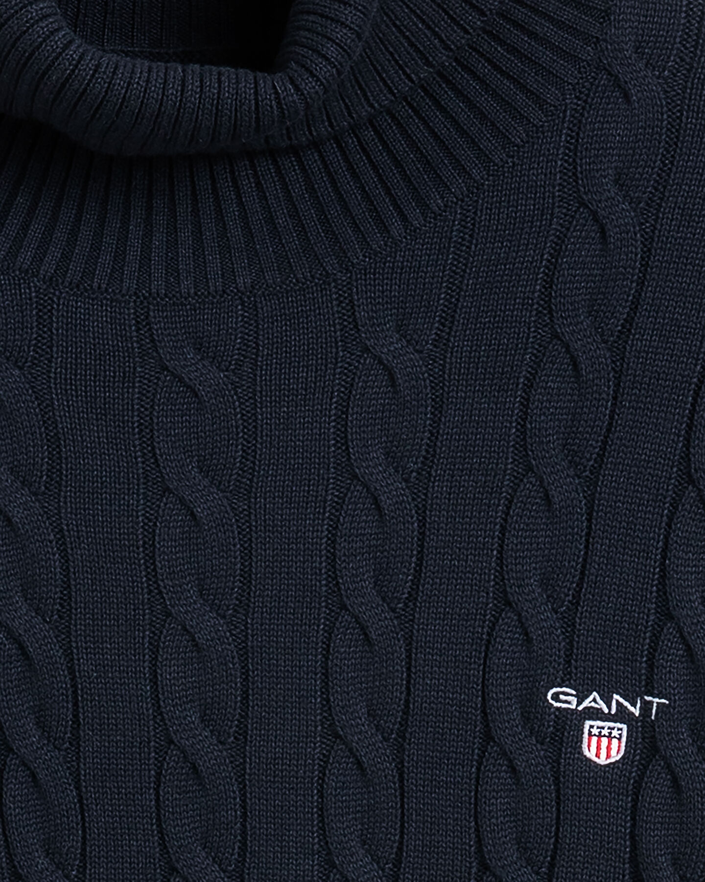 Baumwoll-Rollkragenpullover mit Zopfmuster