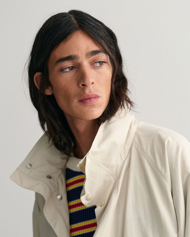 Jacke mit Raglanärmeln