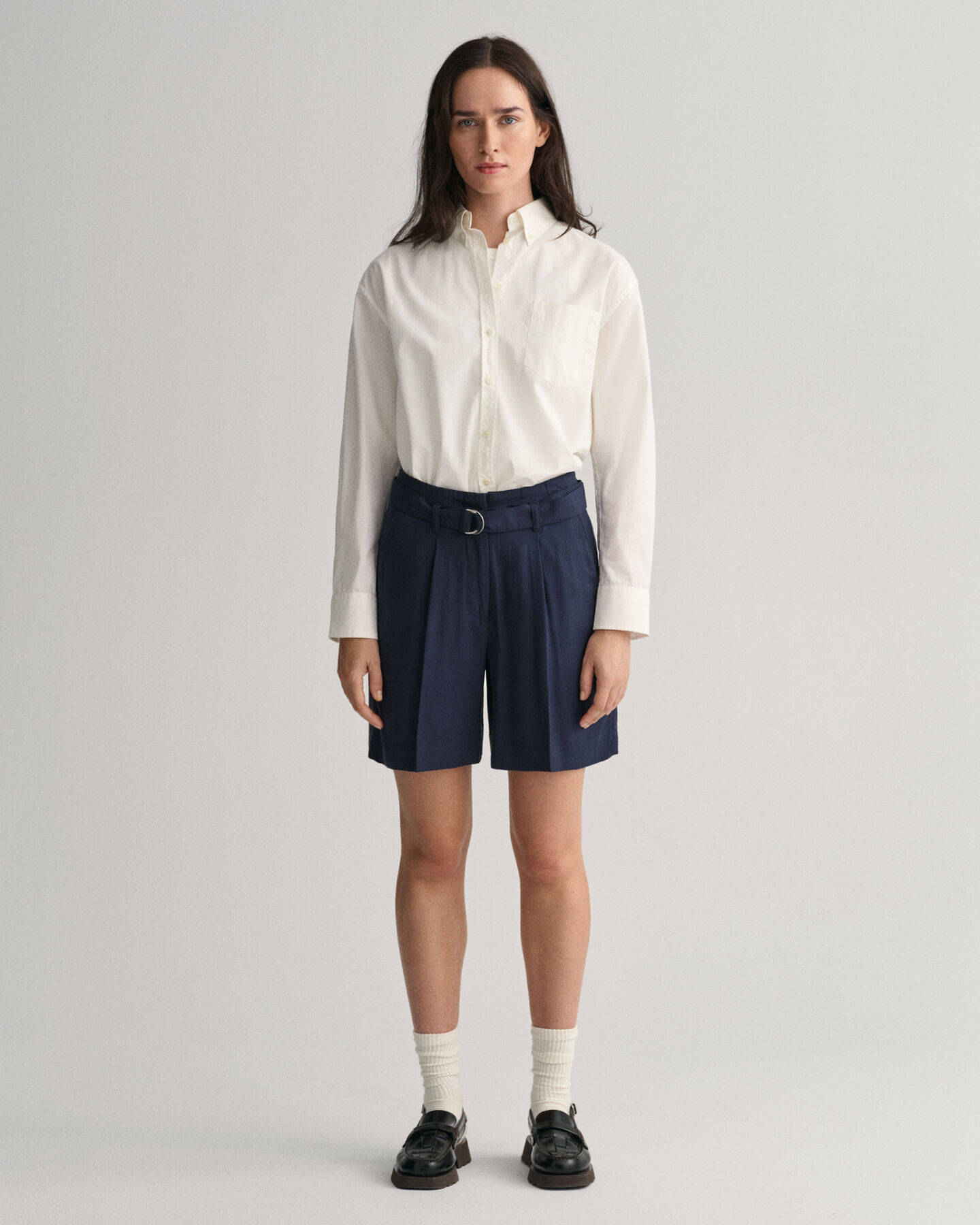 Relaxed Fit Shorts mit G&uuml;rtel