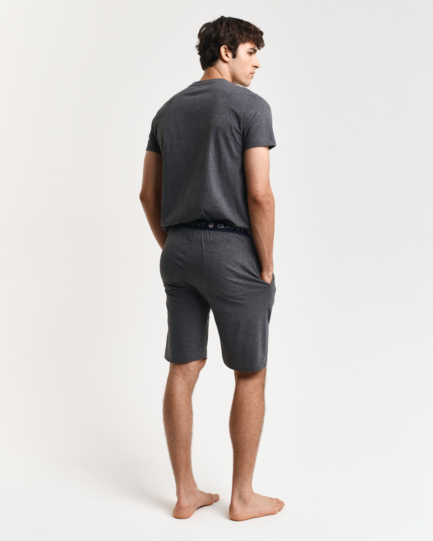 Pyjama mit T-Shirt und Shorts