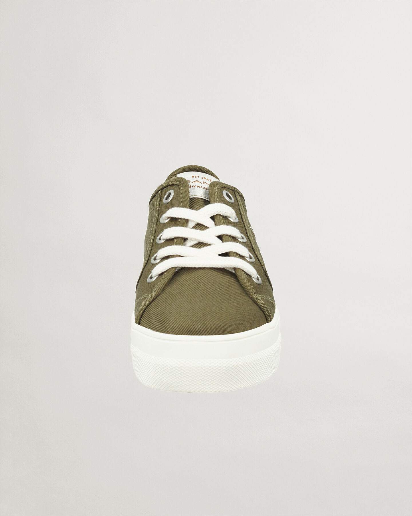 Leisha Sneaker