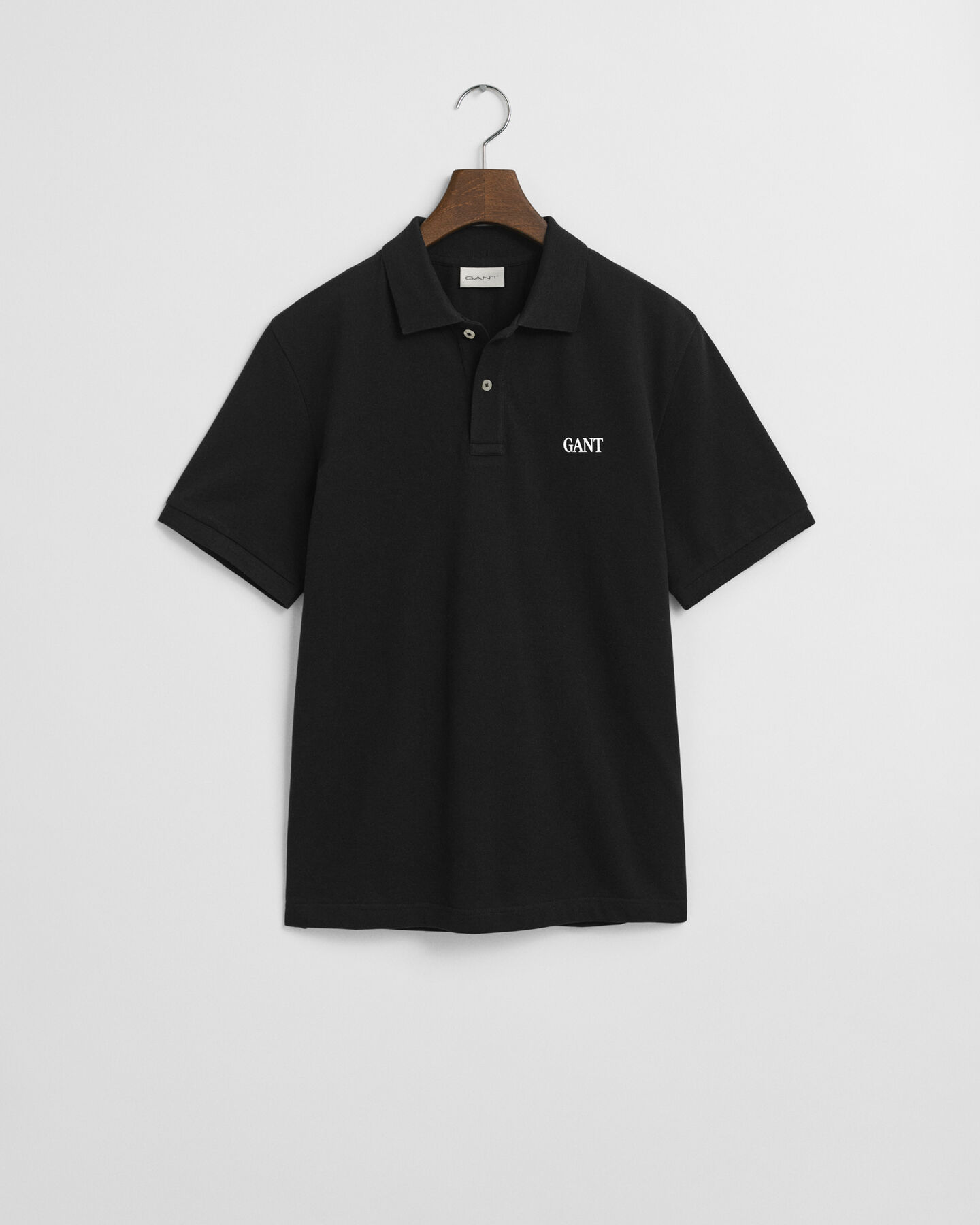 Poloshirt mit kleiner Grafik