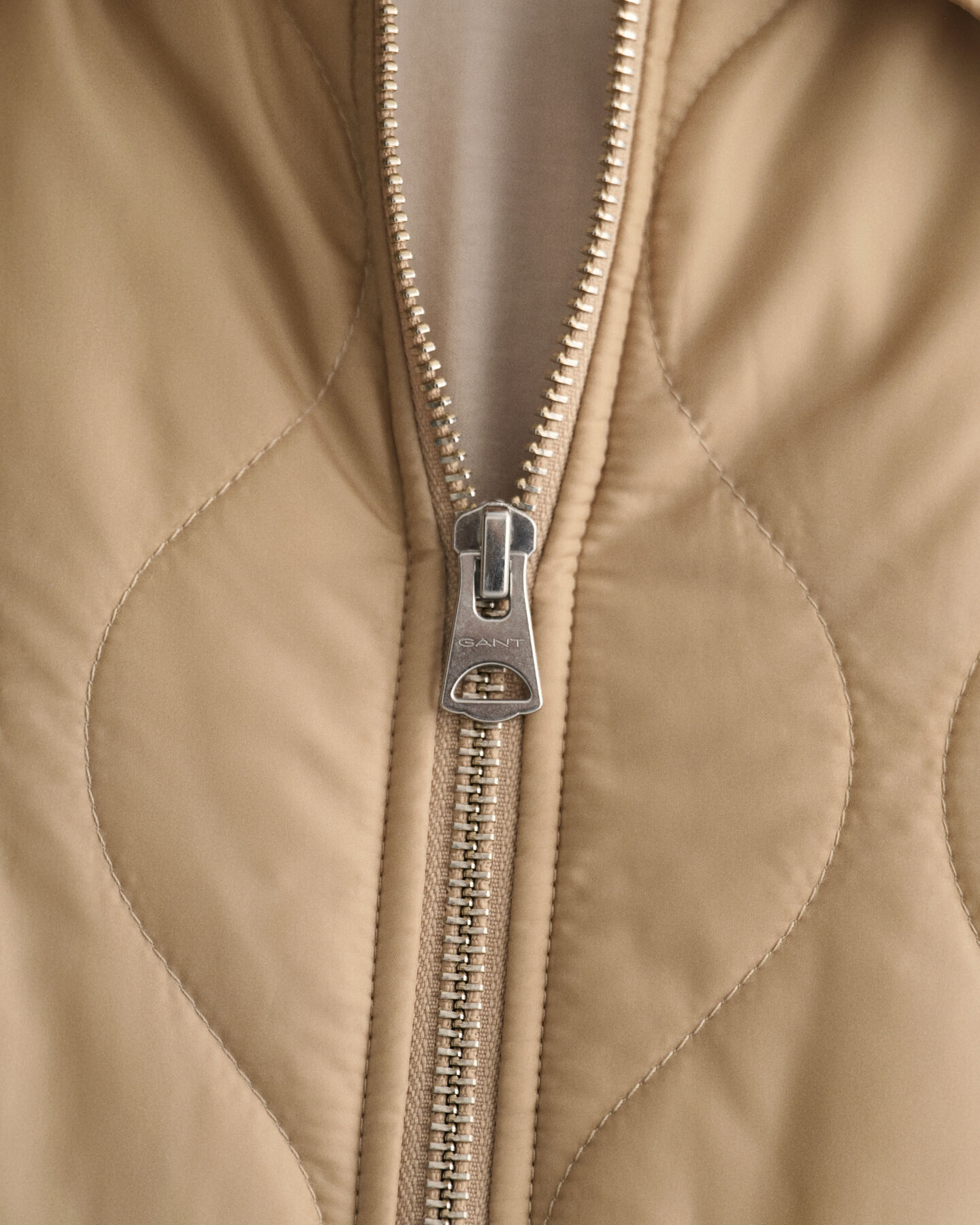 Steppjacke mit Kragen