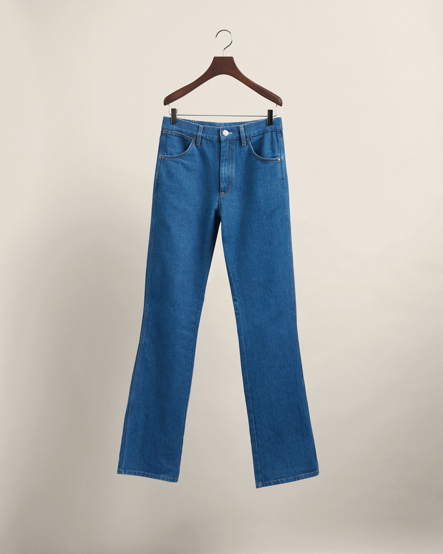 Wrangler x GANT Bootcut Jeans