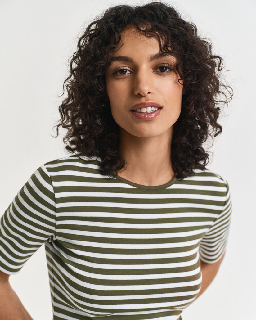 Geripptes T-Shirt mit Streifen