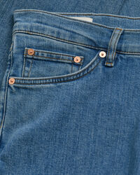 Slim Fit Clean Wash Jeans