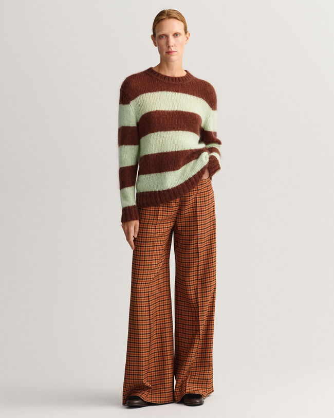 Mohair Rundhalspullover mit Streifen