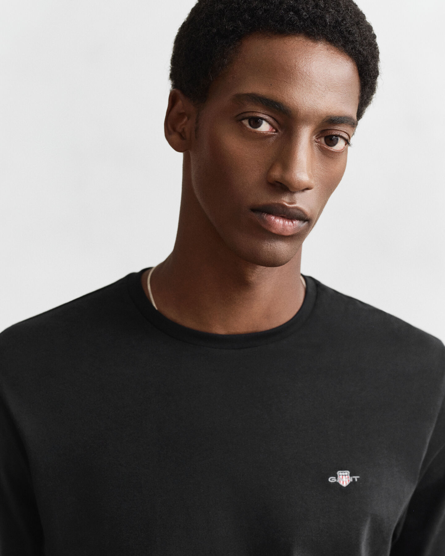 Shield Langarm-T-Shirt