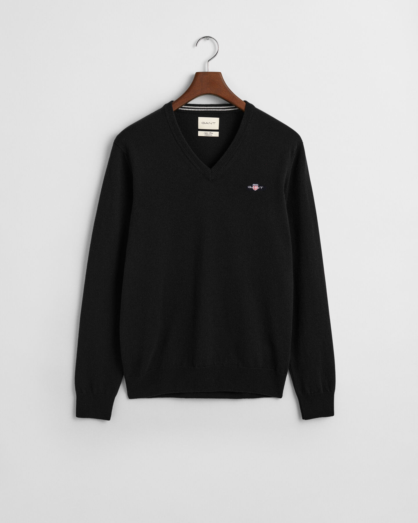 Superfine Lambswool V-Neck Pullover