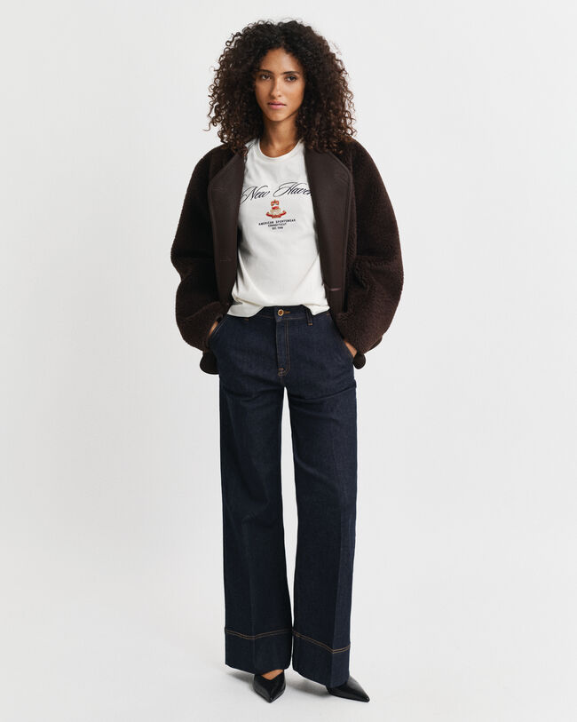 Crest Graphic T-Shirt