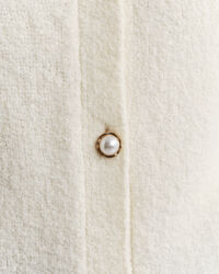 Bouclé Rundhalsstrickjacke