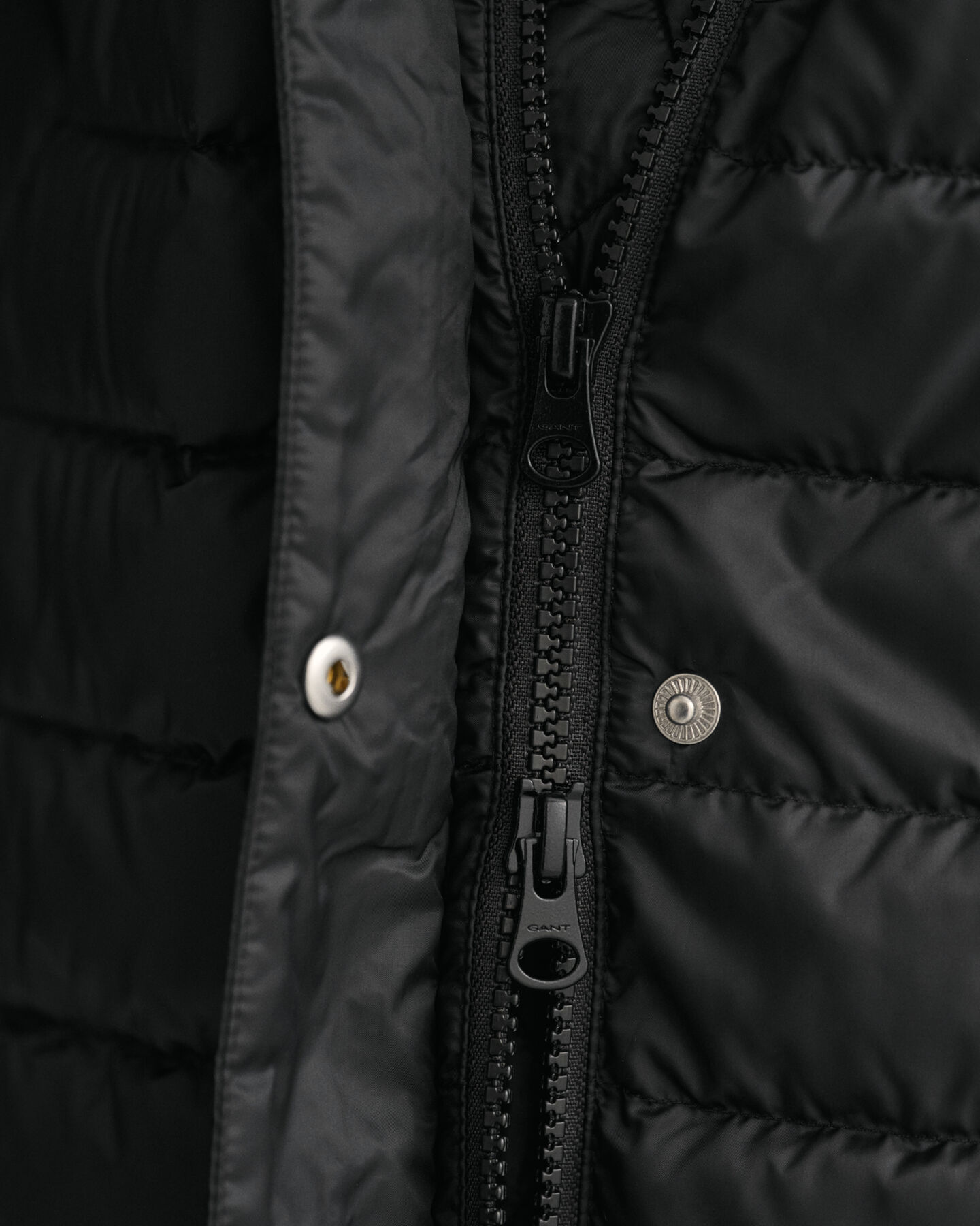 Leichter Daunenmantel