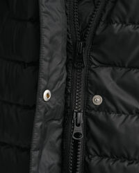 Leichter Daunenmantel