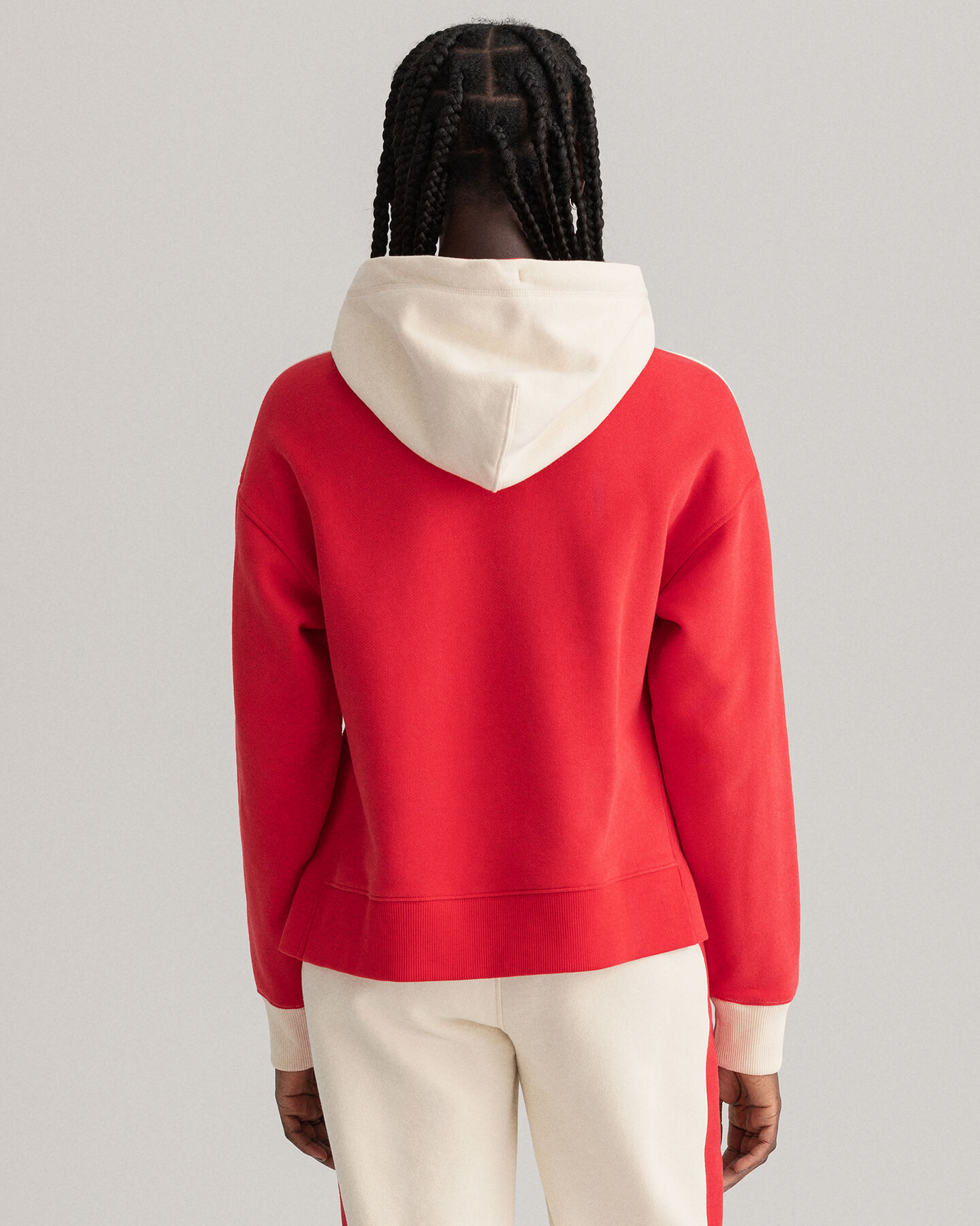 Hoodie im Blockfarbendesign