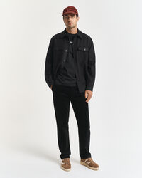 T-Shirt mit kleiner Grafik