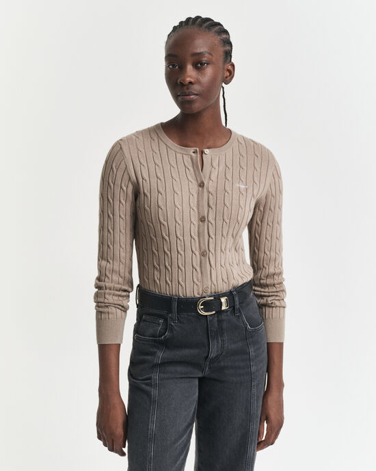 Strickjacke aus Stretch-Baumwolle mit Zopfmuster