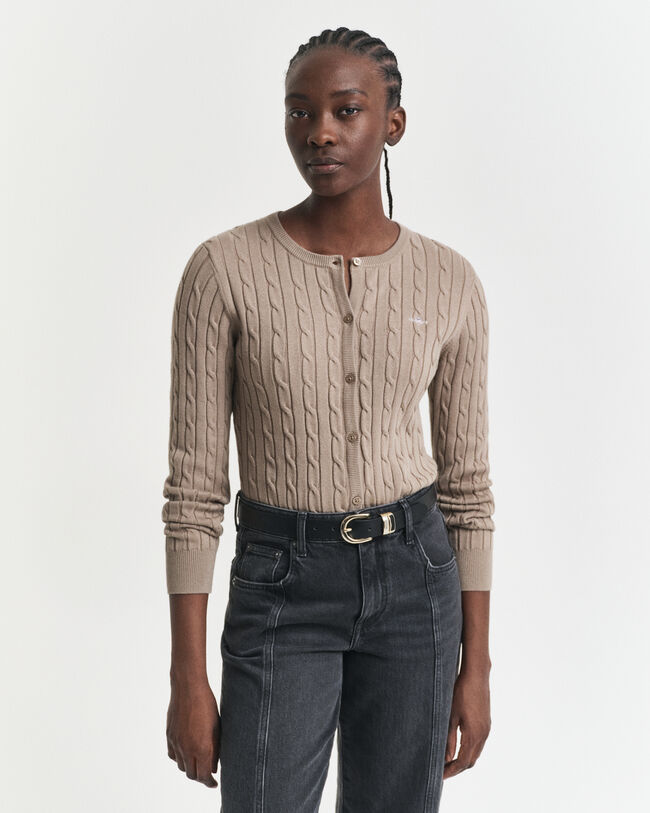 Strickjacke aus Stretch-Baumwolle mit Zopfmuster