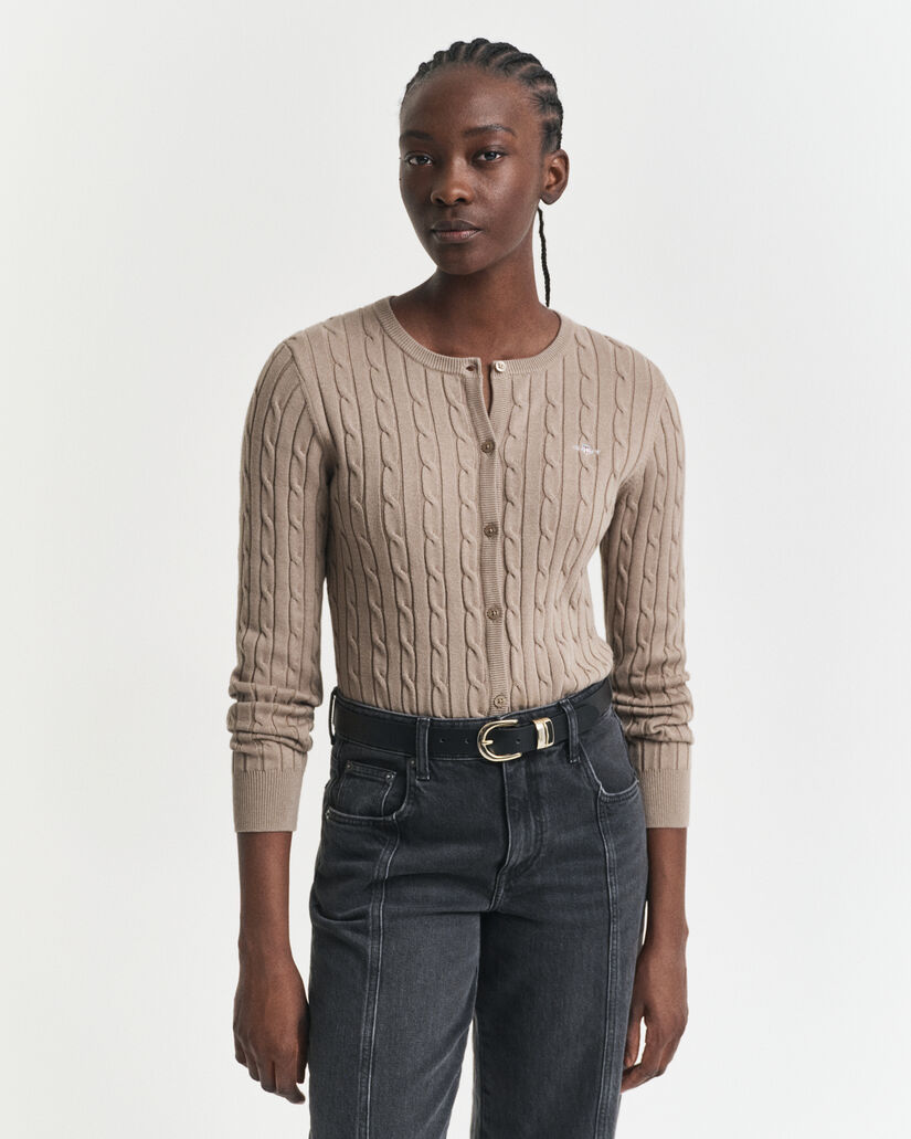 Strickjacke aus Stretch-Baumwolle mit Zopfmuster