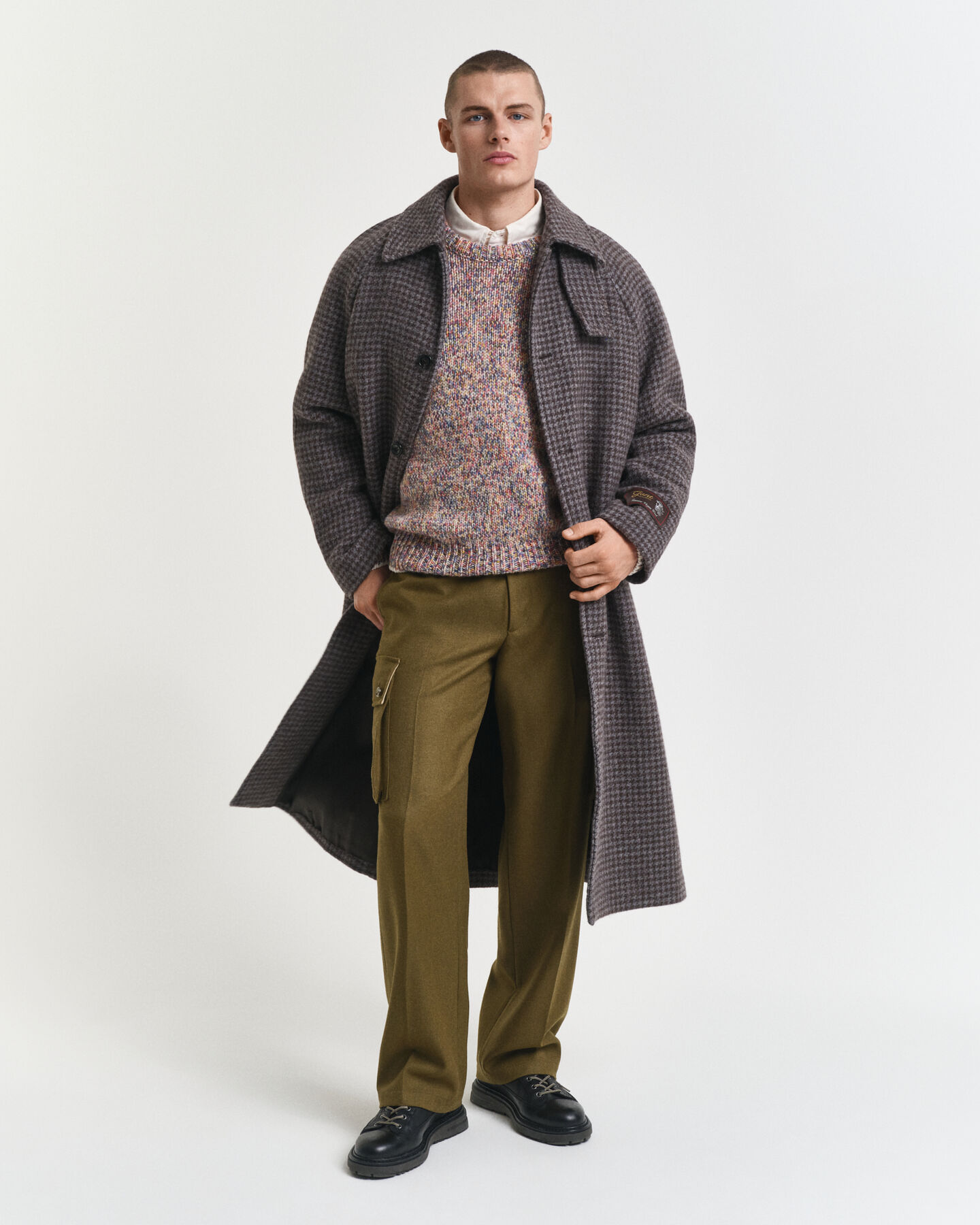 Mehrfarbiger Rundhalspullover