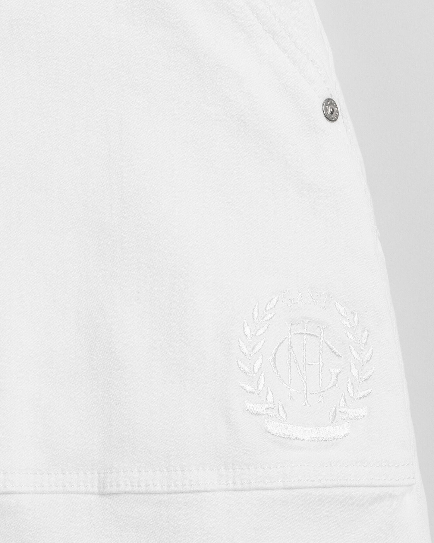 Teen Girls Twill Rock mit aufgesetzter Tasche