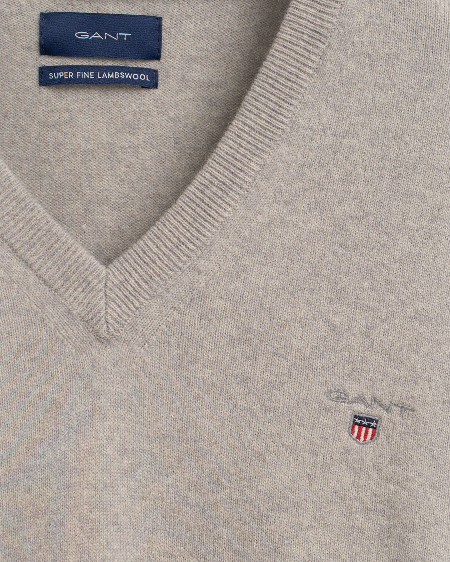 V-Neck Pullover aus Super Fine Lambswool