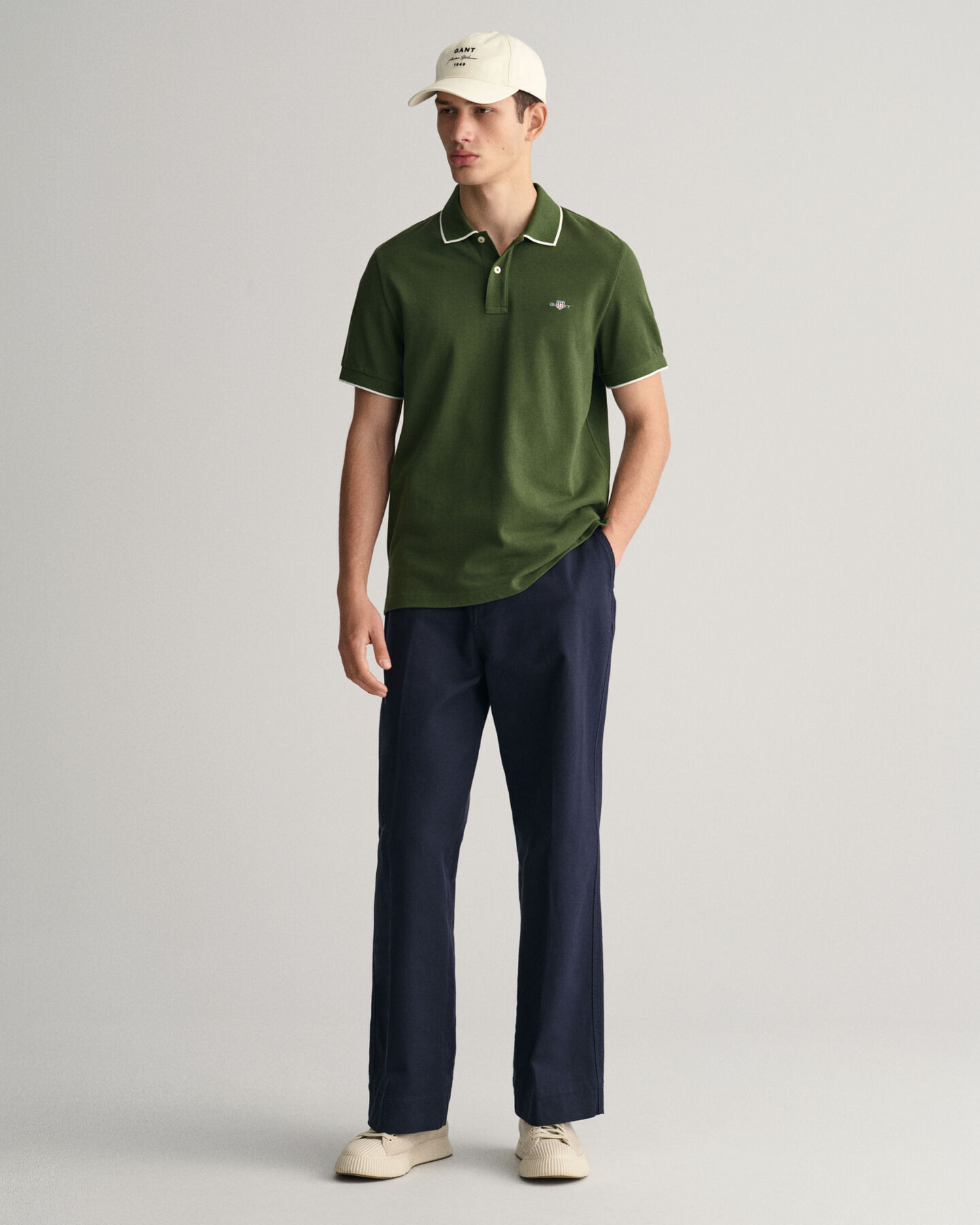 Piqu&eacute; Poloshirt mit umrahmten Randstreifen